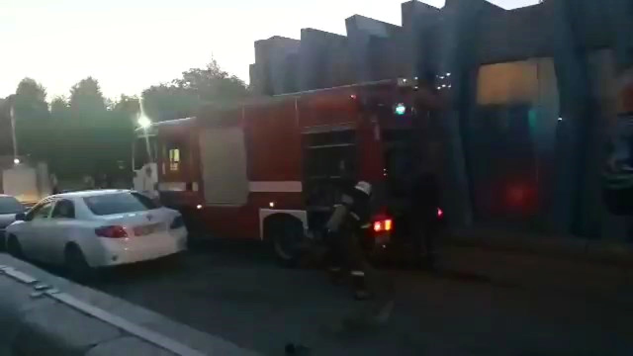 В ХНАТОБ выезжали 10 пожарных машин из-за подозрительного запаха