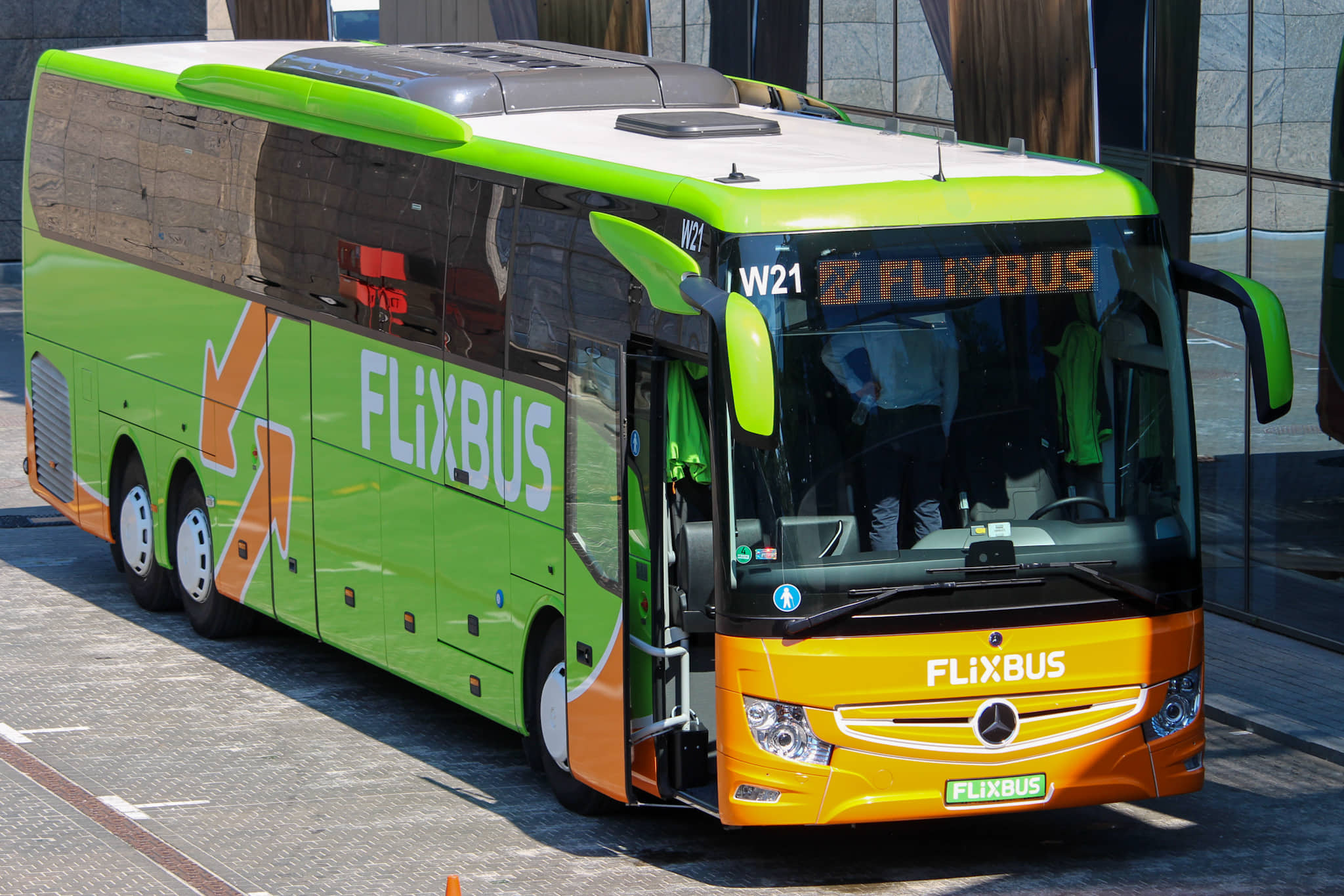 Автобусный лоукостер FlixBus запустит рейсы из Харькова в Европу. Фото: mtu.gov.ua
