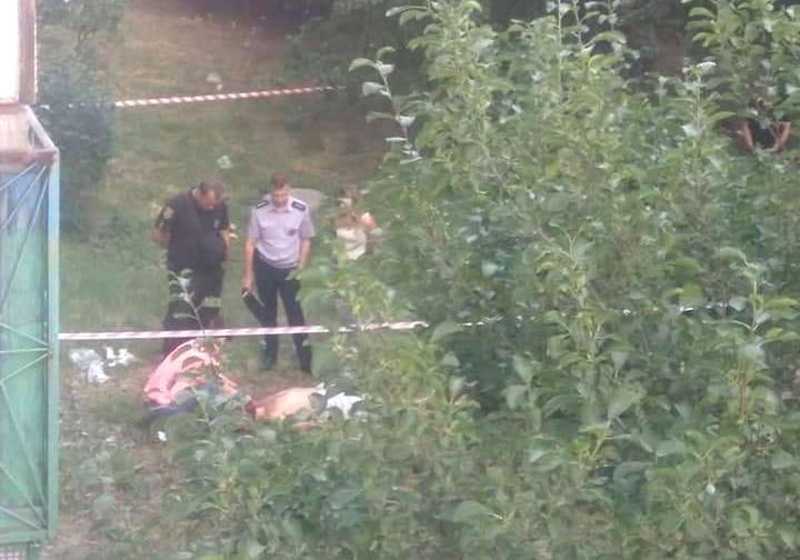 В Харькове парень выпал из окна и погиб. Фото: Типичный Харьковъ