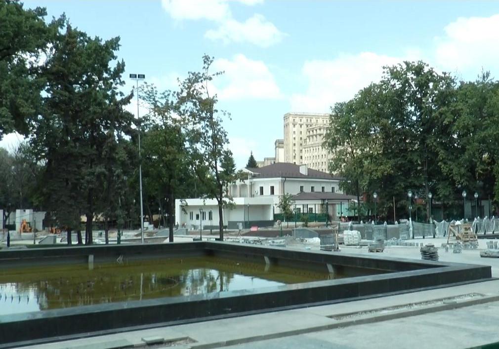В саду Шевченко в Харькове создают искусственное озеро