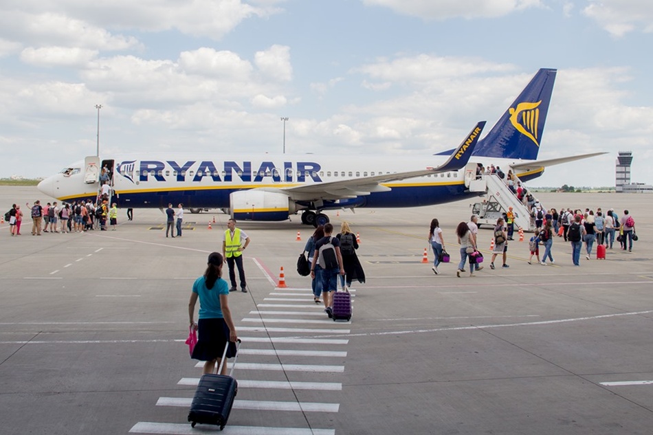 Ryanair пустит самолеты из Харькова в Вильнюс: цена билетов и расписание. Фото: hrk.aero