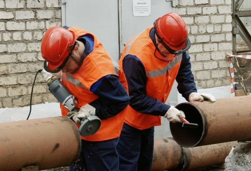 КП "ХТС" отдаст 13 миллионов гривен за ремонт труб. Фото иллюстративное: stroyobzor.ua
