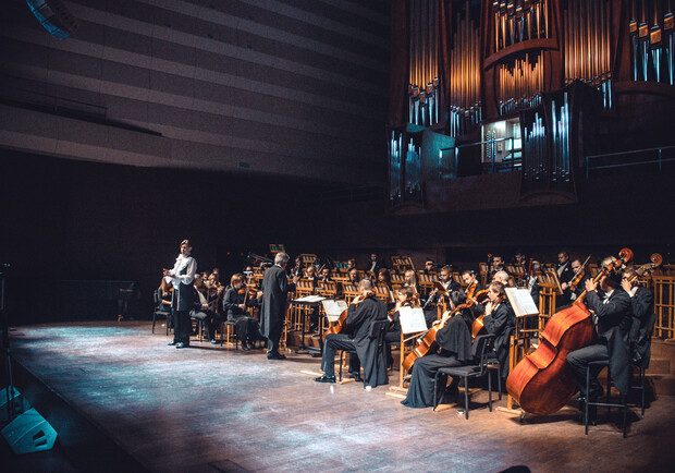 Афиша - Концерты - Премьера фильма «Посторонний» и выступление симфонического оркестра