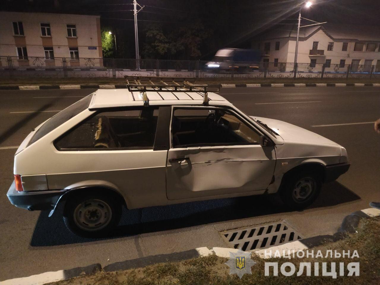 В Харькове ВАЗ сбил пешехода. Фото: ГУ НП в Харьковской области