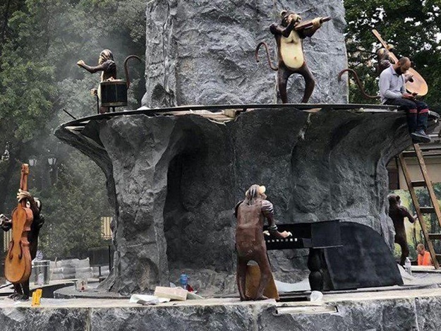 В Харькове откроют обезьяний фонтан. Фото: ХХ