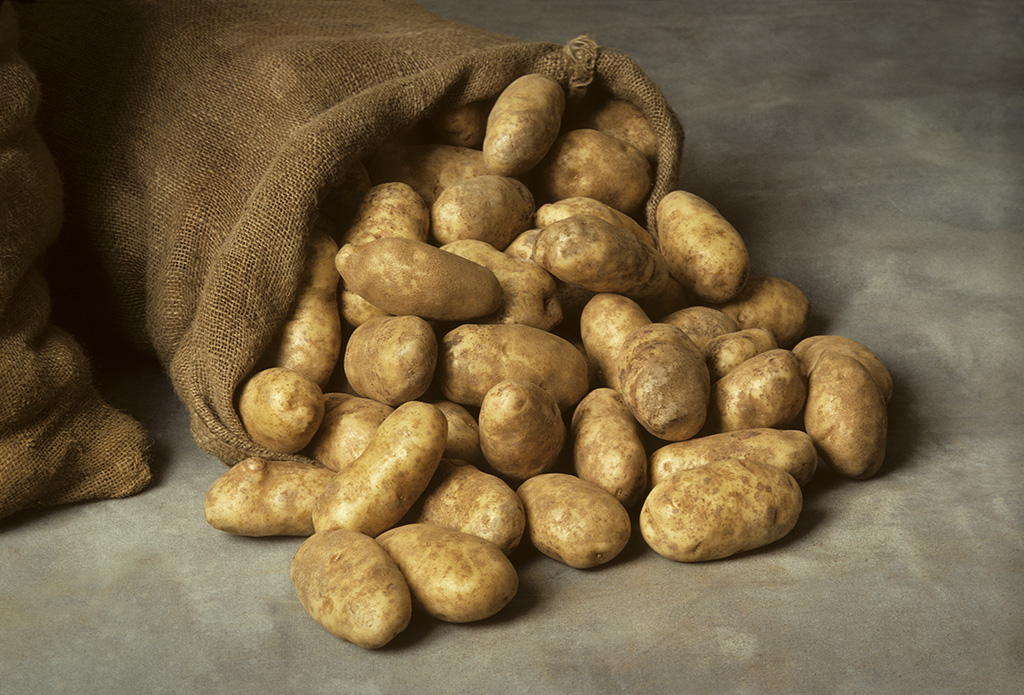 Почему в Харькове картошка стоит дорого и когда подешевеет. Фото: ogorodsadovod.com