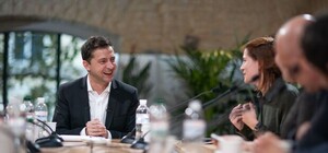 Ой, як незручно: Володимир Зеленський скоротив кількість львів'ян