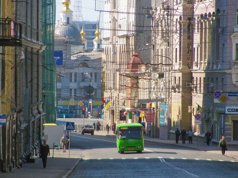 В центре Харькова автобусы временно изменят маршруты. Фото: livejournal.com