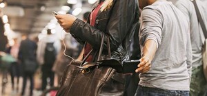 Смотри в оба: в Киеве определили самую опасную станцию метро