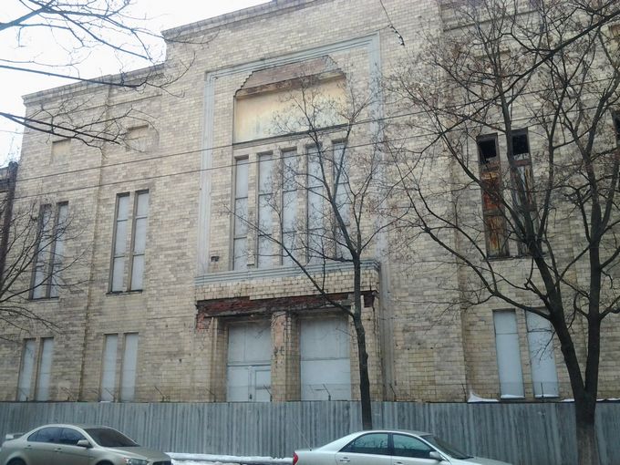 В Харькове построят здание на месте бывшего театра музкомедии. Фото: dozor.kharkov.ua