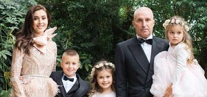 Пятиярусный торт, футбол с Коломойским и привет от Кернеса: как Ярославский отметил свое 60-летие