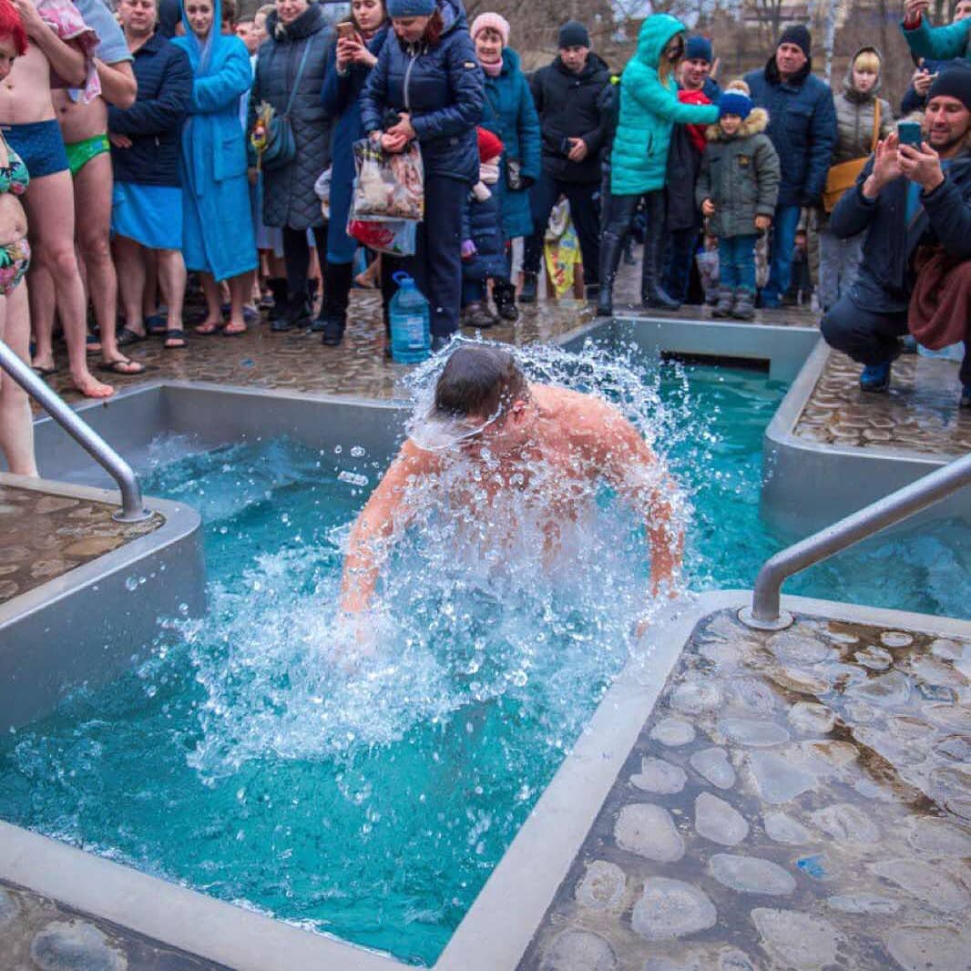 Как харьковчане отметили Крещение 2020. Фото: Instagram @rulya92