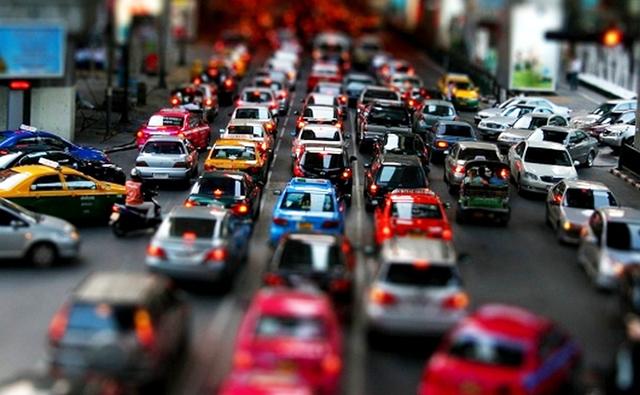 Водителям на заметку: у главного здания ГАИ в Симферополе изменилась схема движения