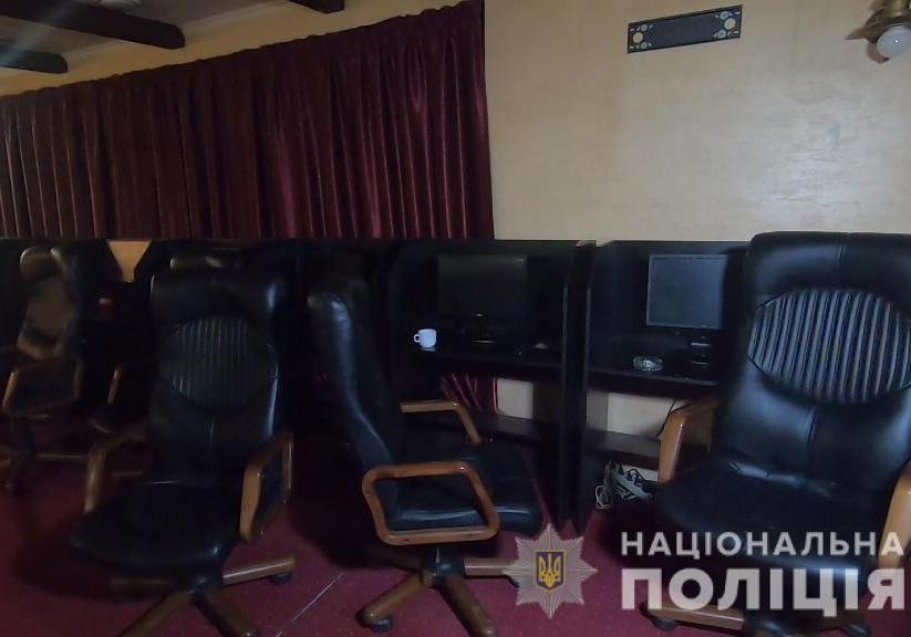 Продолжают работать: в центре Одессы накрыли очередное казино