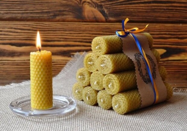 Освящение сретенской свечи.