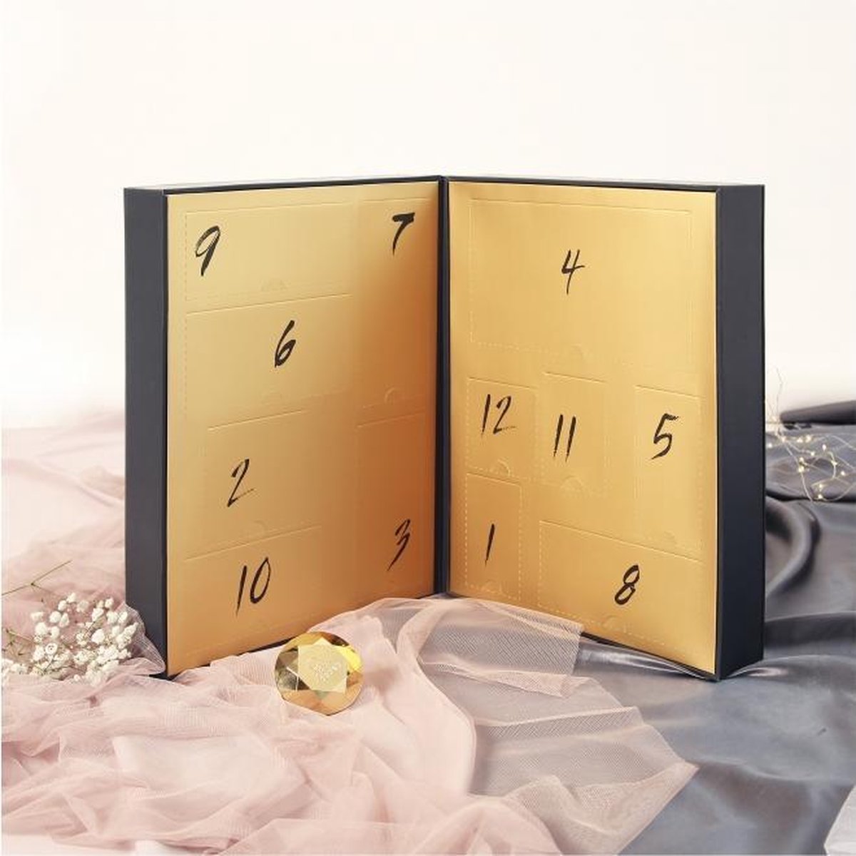 Краснеть не придется: 10 лучших интимных подарков на Новый год для него и для нее фото 4 3