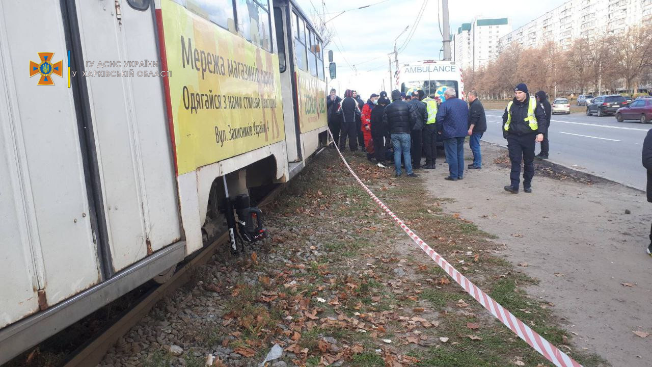 Трагическое селфи: девушку ударило током на крыше поезда