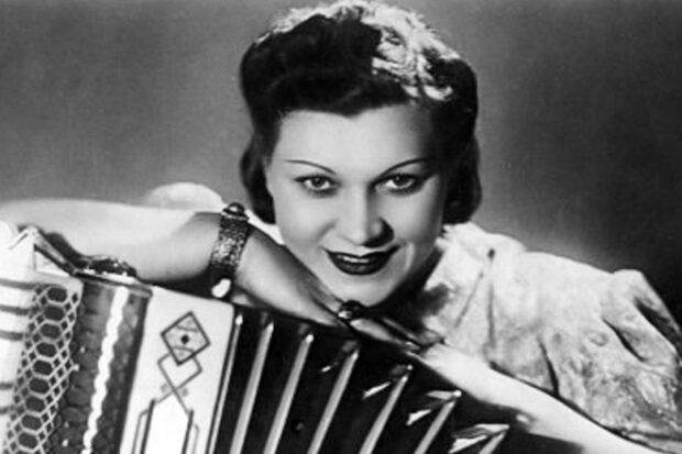 Макияж 40-х на Клавдии Шульженко