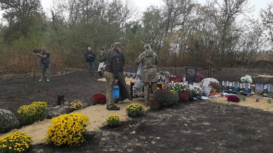 Панихида по погибшим при крушении Ан-26 под Харьковом. Фото: suspilne.media