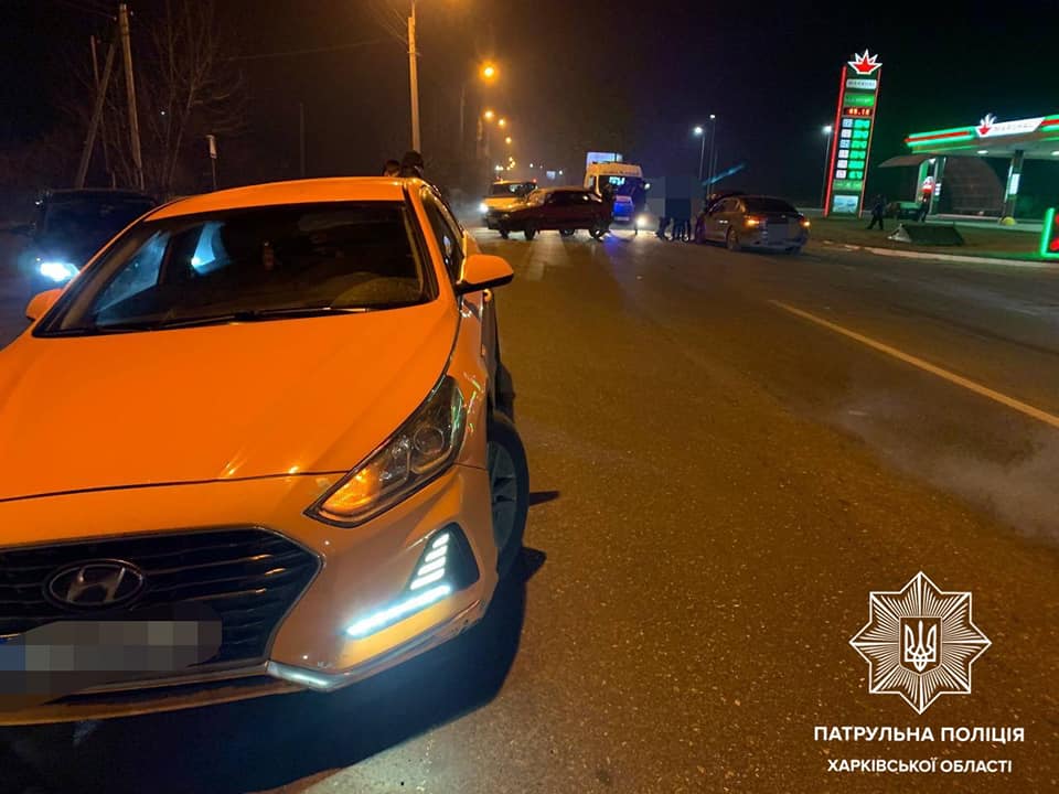 В тройном ДТП на Северной Салтовке пострадал пассажир.