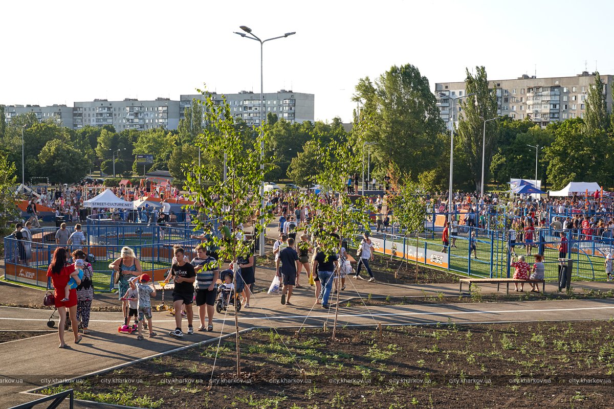 Самый большой в Украине: на Салтовке открыли урбан-парк фото 16 15