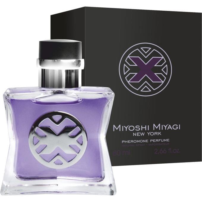 Краснеть не придется: 10 лучших интимных подарков на Новый год для него и для нее фото 9 8