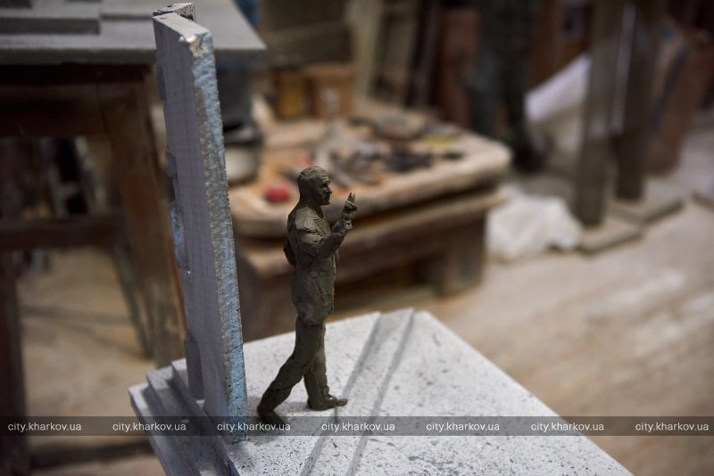 Как будет выглядеть памятник Геннадию Кернесу в Харькове.