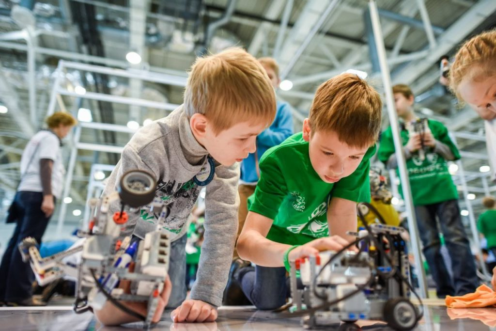 Выбирай и голосуй: какие инициативы горожан оплатят из Общественного бюджета Харькова 2021 фото 24 23