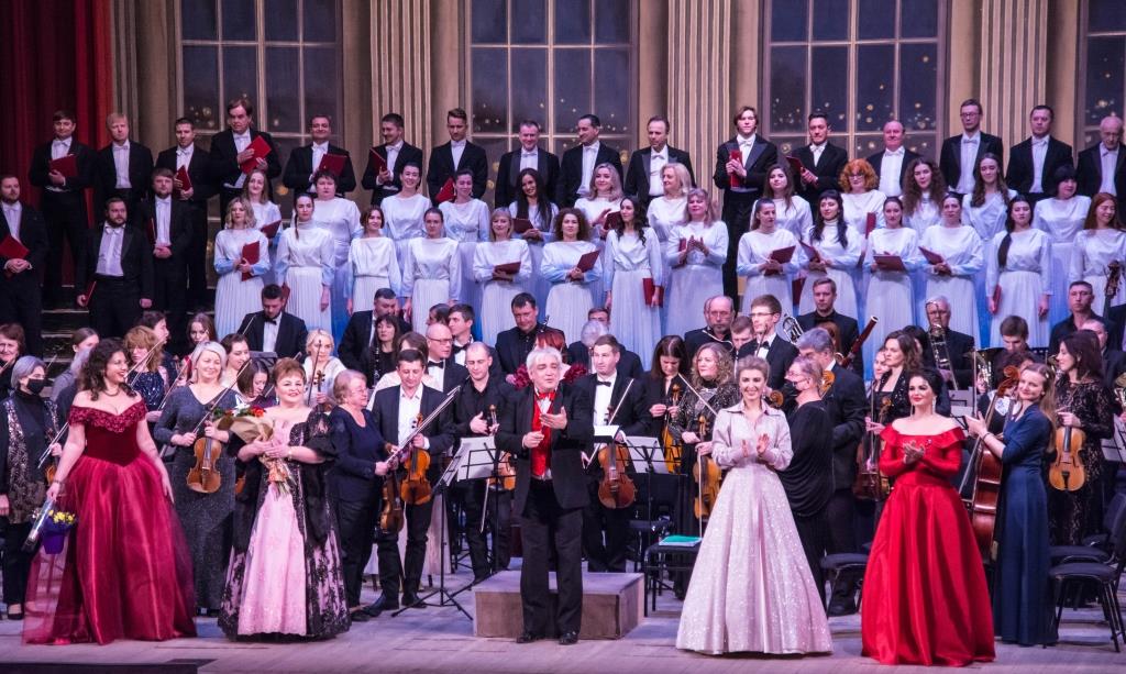 От "Конька-горбунка" до "Спартака": ХНАТОБ завершил самый длинный театральный сезон фото 2 1