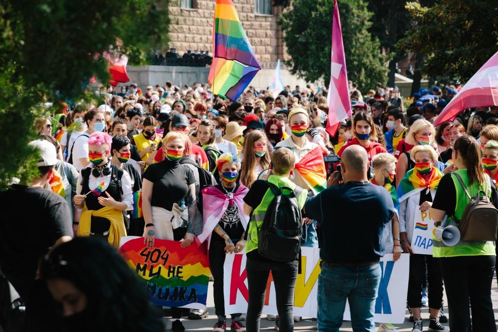 3 000 участников: как в Харькове прошел Kharkiv Pride фото