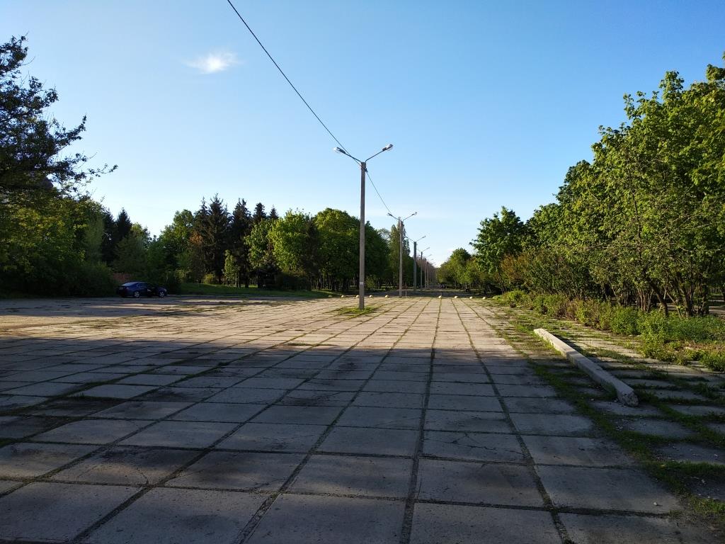 Парк "Зустріч" в Харькове (бывший парк 50-летия СССР). Фото: Vgorode