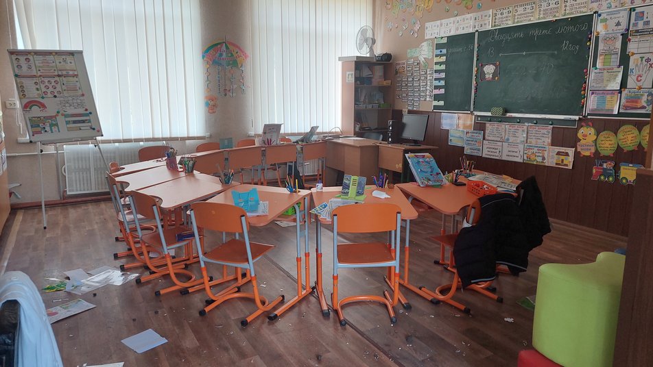 Ночной обстрел Харькова 7 июля: россияне попали в школу для детей с нарушением зрения.