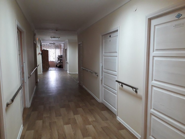 Обстановка дома престарелых на Залютино. Фото: newsroom.kh.ua