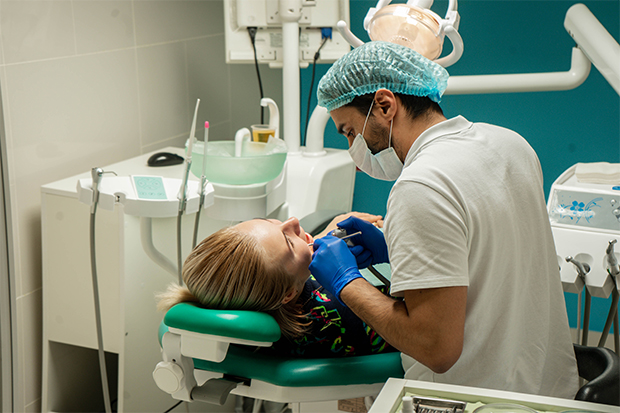 От детской стоматологии до имплантации: в Харькове открылась 8-я клиника &laquo;Мастер Мед&raquo; фото 4 3