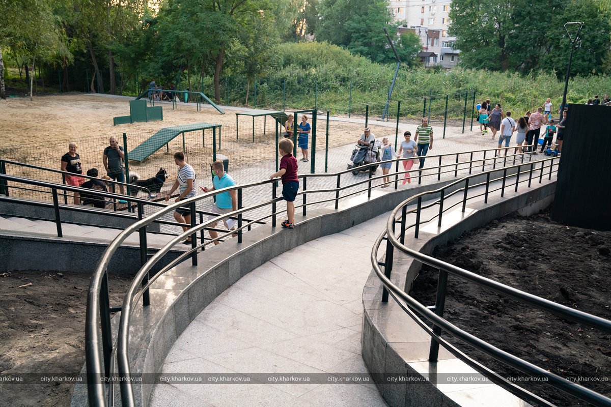 Замок, скалодром, детские площадки: парк "Юность" в Харькове открыли после реконструкции фото 4 3