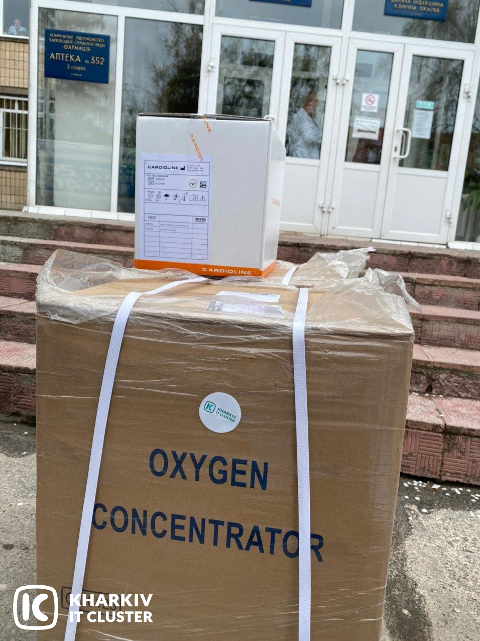 Кислородные трассы, защитные щитки: как харьковские айтишники помогают больницам фото 4 3