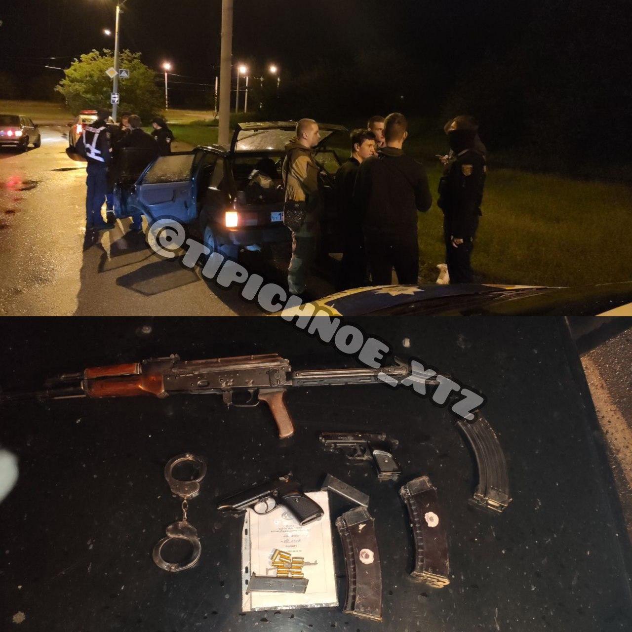 В Харькове парне нестандартно поздравили друга. Фото: Типичное ХТЗ