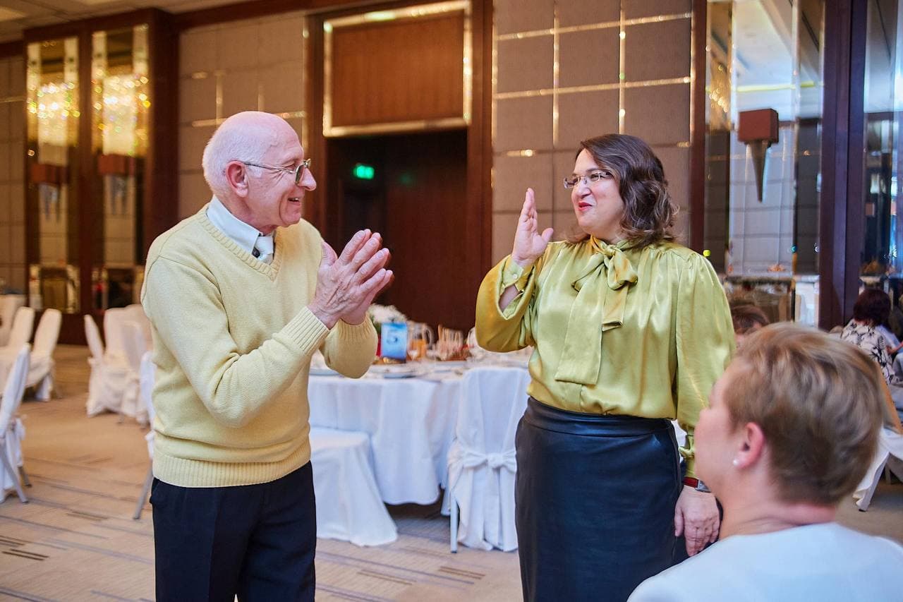 Паралимпийцы, актеры, музыканты: в Харькове вручили премию людям с инвалидностью фото 6 5