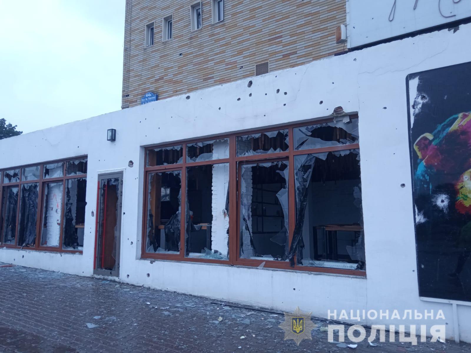 Як виглядає ТРЦ "Французький бульвар" після обстрілів з російських "Ураганів"