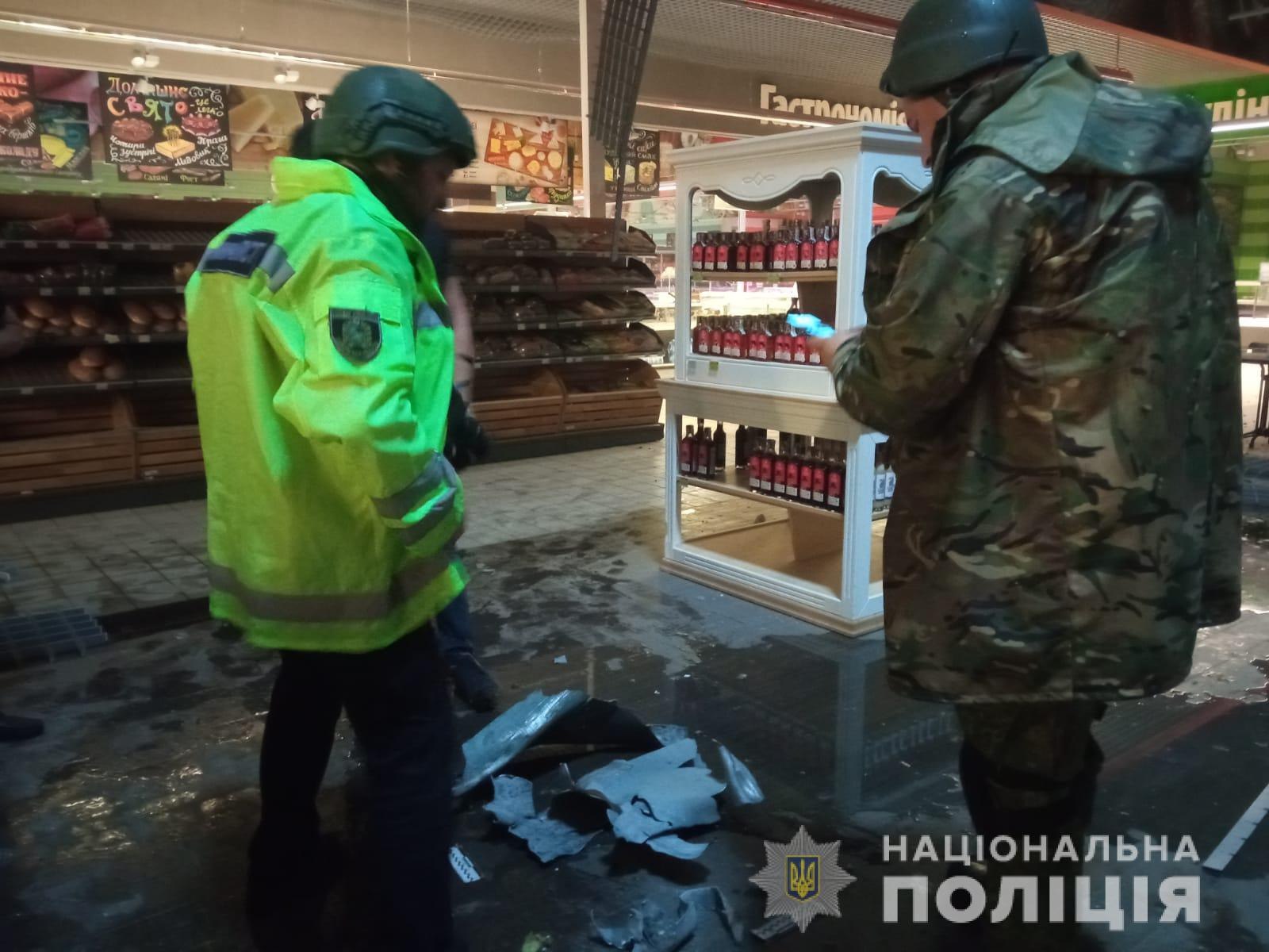 Як виглядає ТРЦ "Французький бульвар" після обстрілів з російських "Ураганів"