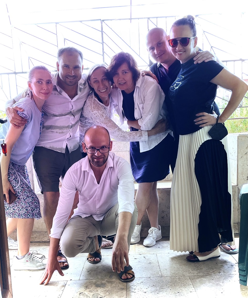 200 артистов, 350 костюмов и декорация на 5 тонн: в ХНАТОБе состоится премьера оперы "Вышиваный. Король Украины" фото 3 2