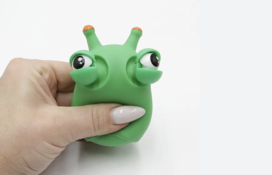 Тиснути, м'яти та крутити: як іграшки-антистрес знімають напругу і чи безпечні вони для дітей фото 1