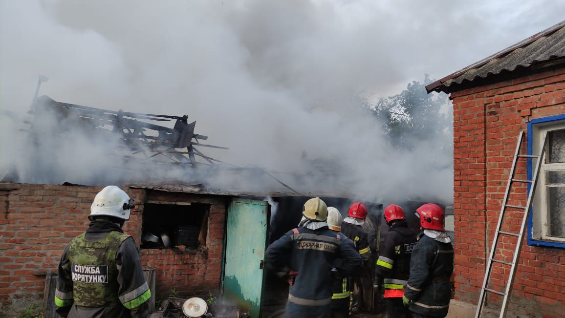Есть раненые: россияне утром обстреляли Чугуев.