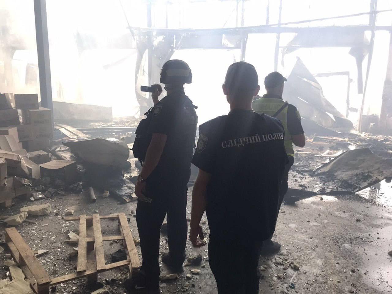 Індустріальний район зазнав масового обстрілу, є постраждалі.