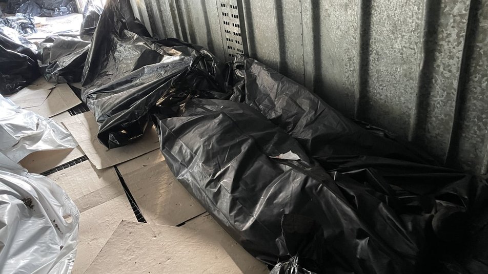 "Не забирают с начала войны": где в Харькове хранят останки погибших оккупантов.