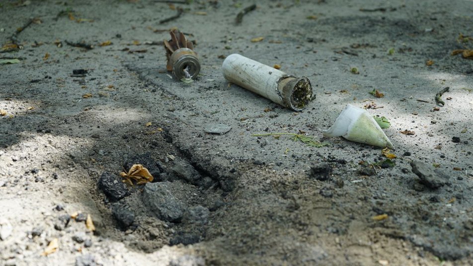 Индустриальный район попал под ракетный удар.