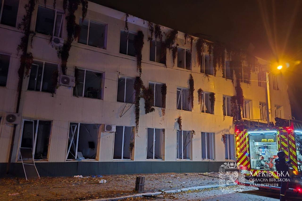 Попали в больницу: россияне ударили по Харькову ФАБами.