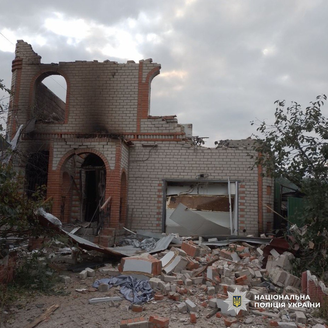 На Харьковщине из-за российских атак погибли два человека, трое &ndash; пострадали. Фото: Нацполиция