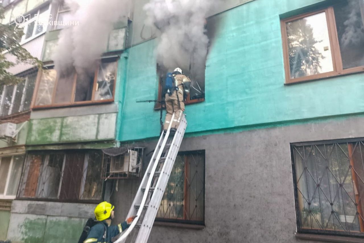 В Харькове на пожаре спасли детей. Фото: ГСЧС