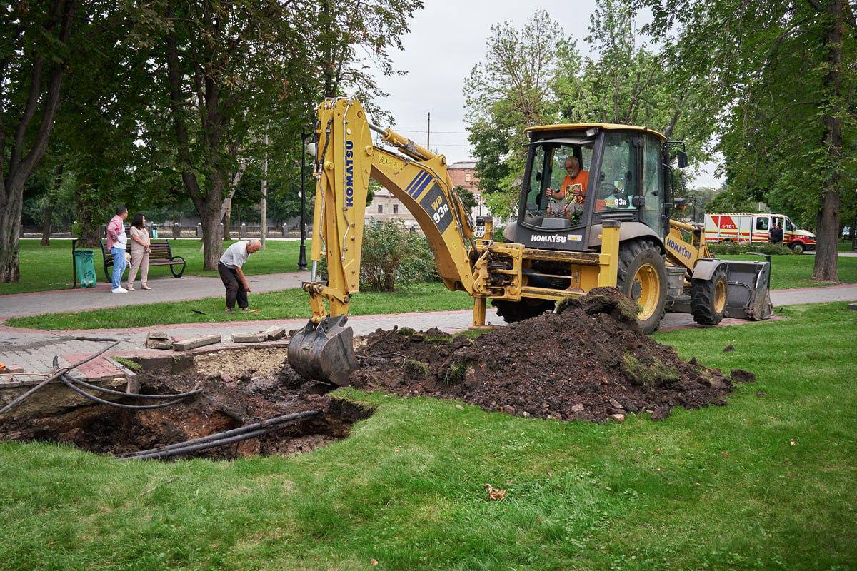 Підземні ходи в сквері "Стрілка" не мають історичної цінності. Фото: Харківська міськрада
